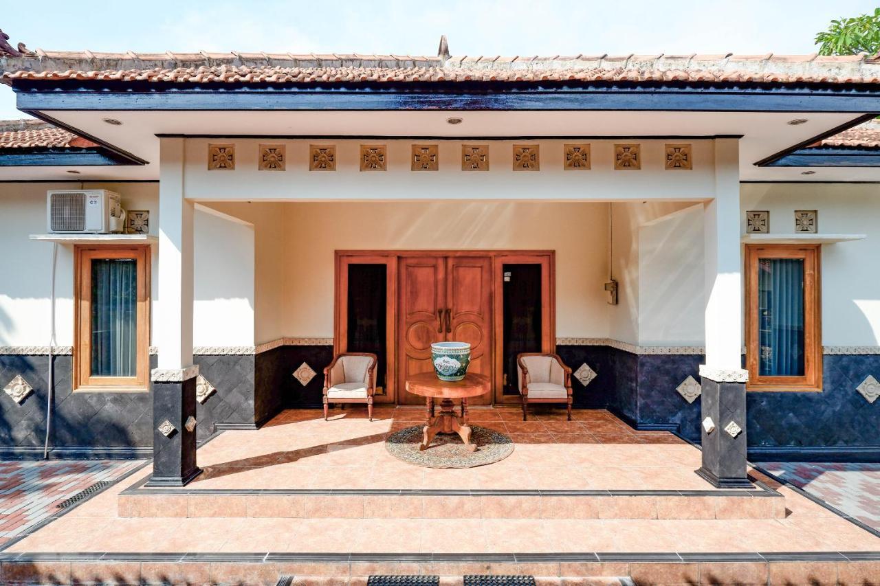 Oyo 2327 Pagsis Village Klaten Экстерьер фото